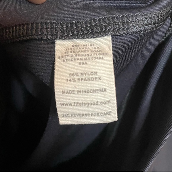 GOODMOVE BY LIFE IS GOOD
Stormwear Packable Hooded Running Jacket - Black SZ/L - Picture 5 of 8